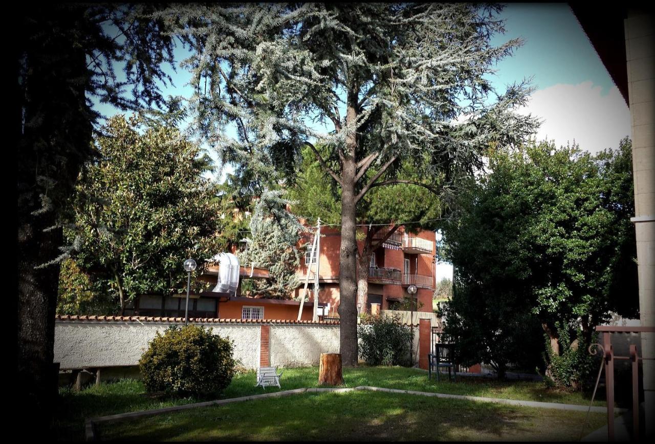 La Casa Degli Oleandri Hotel Roma Ngoại thất bức ảnh
